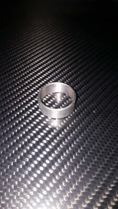 Unisex Ring 9mm aus Titan mit Hammerschlag bearbeitet antiseptisch antiallergen - Bild 1 von 3