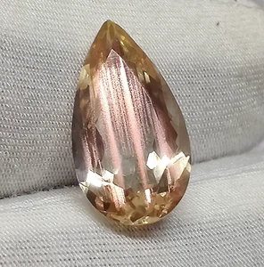 3.3 Cts Natural Pink Schiller Oregon Sunstone Pear Shape Sparkling Oregon Jewel - Picture 1 of 7
