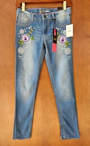 Girl Lee Embroidered Rhinestones Blue Stretch Skinny Jegging Jeans Size 10.5 NWT - Picture 1 of 8
