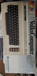 Commodore VIC 20 BROTKASTEN (+ NT, Manuals, TV Cable) works 59416 in OVP - Bild 1 von 8
