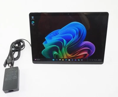 Microsoft Surface Pro 11 Copilot+ PC 2085 13" Snapdragon X Elite 16GB RAM 512GB - Imagem 1 de 4