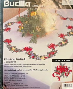 CHRISTMAS GARLAND TABLECLOTH Stamped (52 X 70 in) w/all Floss, Hoop - Bucilla - Picture 1 of 6
