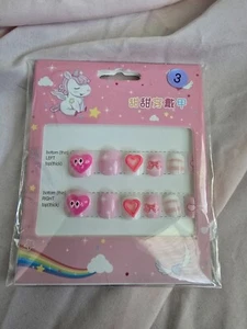 Press on Nails for Kids and Pre-teen Girls 3PC Set - Picture 1 of 3