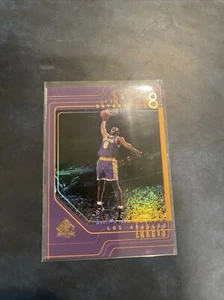 1997-98 SP Authentic Kobe Bryant Profiles 2 GOLD Embossed Insert Card #P32 π₯π₯ - Picture 1 of 3
