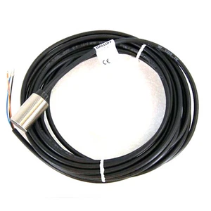 BALLUFF BES M18MD-NOC80B-BP02-003(BES00EH)Inductive Standard Sensors NPN New ✦KD - Picture 1 of 4