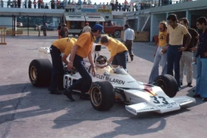 McLaren Ford M23 Yardley / G.P. Brasile 1974 / Kit Tameo / TMK 221 - Foto 1 di 9