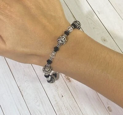 Pulsera vintage de plata esterlina con cuentas de vidrio negro palanca de corazón 8 1/4 pulgadas Foto 1 de 4