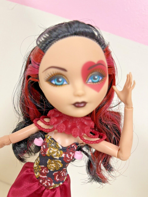 Boneca Ever After High Apple White Praia Encantada Mattel Monster -  Escorrega o Preço