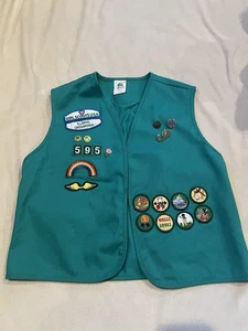 Jugendliche Vintage Pfadfinder grüne Weste mit Patches/Pins Gr. Large 90er Jahre Y2K - Bild 1 von 9