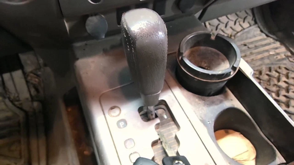 Cambio de transmisión Titan 2006 734143 Foto 1 de 4