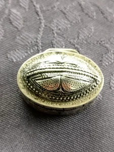 Pillendose aus massivem Silber 19. Jahrhundert Osmanische Türkei l10 - Bild 1 von 6
