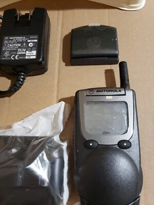 MOTOROLA iDENNEXTEL i1000 SCHWARZ HANDHELD FLIP HANDY BRANDNEU 27A - Bild 1 von 6