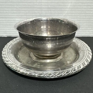 Wm A Rogers Silverplate Ciotola 5” con piattino 7,5” attaccato - Foto 1 di 5
