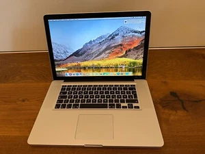 Apple MacBook Pro 15" Mitte 2010 - 4GB RAM - 500GB SSD - HD-Option - DVD-Brenner - Bild 1 von 10