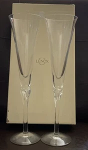Lenox Wedding Promises Flute Pair in Box - Picture 1 of 5