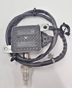 ORIGINAL VAUXHALL ASTRA K (2016- ) 1.6 DIESEL POSITION 1 NOX SENSOR 55495596 NEW - Picture 1 of 4