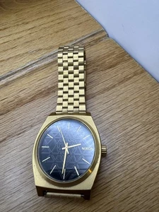 Orologio uomo NIXON "The Time Teller" tono oro; funzionante! - Foto 1 di 5