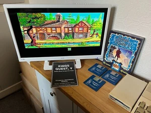 Amiga Kings Quest V 5 Vintage Game - Boxed & Working -👽👾Retro Gift Idea👾👽 - Photo 1/24