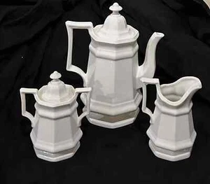 Henry Ford Museum Collection Weiß Teekanne Teeservice Irokesen Ironstone Kaffee - Bild 1 von 2