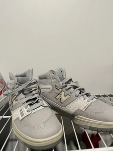 New Balance 750  - Picture 1 of 5