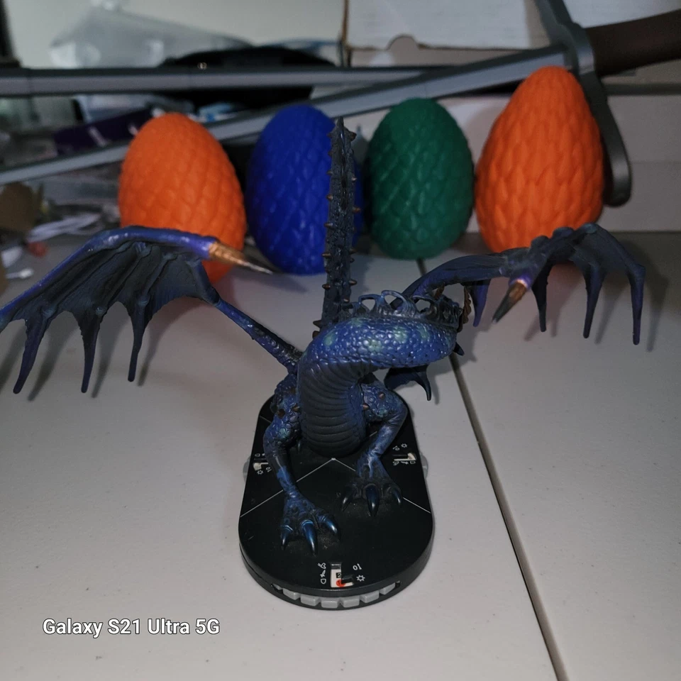 Venomous Shadow Dragon Wizkids Mage Knight 2001 Limited Edition - Image 1 of 4