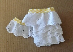 1 YD X 1 3/4" RUFFLED WHITE COTTON EYELET LACE TRIM WITH YELW GINGHAM BINDING - Picture 1 of 4