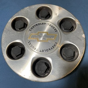 Chevrolet Suburban Silverado Tahoe 1500 Express van truck Wheel center cap OEM 1 - Picture 1 of 9