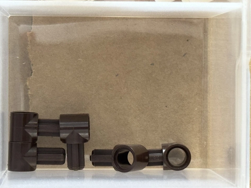 LEGO Parts - Dark Brown Technic, Axle Pin Hub 1L Axle - No 22961 - QTY 5 - Image 1 of 1