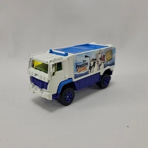 MATCHBOX DESERT THUNDER V 16 WHITE PENGUINS OF MADAGASCAR TRUCK MATTEL 2006 - Bild 1 von 7