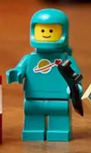 NEW! LEGO 21358 Classic TEAL/DARK AZURE Spaceman Minifigure PREORDER SHIPS 6/7 - Picture 1 of 1
