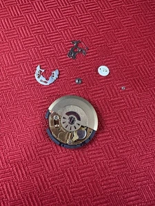 Seiko 7M22A NOS Kinetic Quartz Watch Movement Parts Date Wheel Coil Rotor Japan - Picture 1 of 8