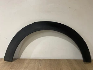 MINI COOPER R56 ARCO DE RUEDA DELANTERO MOLDURA O/S LADO DEL CONDUCTOR 146149-10 2757210 - Imagen 1 de 2