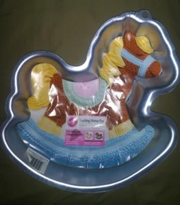 Rocking Horse Cake Pan Wilton 2105-2009 With Instructions Aluminum Pre-owned - Picture 1 of 4