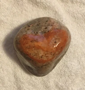ESPECIMEN DE ROCA DE PIEDRA CORAZÓN JASPE ROJO 7,20 OZ ROSA Y AZUL GRANITO #70 - Imagen 1 de 11