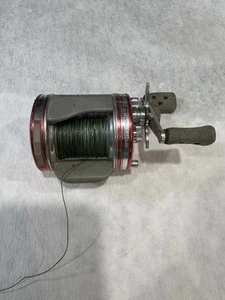 Abu Garcia Ambassadeur 6600 CB Baitcast Fishing Reel Red Beauty - Picture 1 of 11