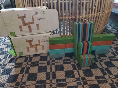 Bloques de madera magnéticos Tegu dos juegos completos ENDEAVOR 22 piezas (44 piezas) Foto 1 de 4
