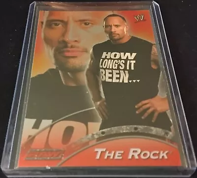 2004 Topps WWE Apocalypse Italian #R5 The Rock - Image 1 of 2