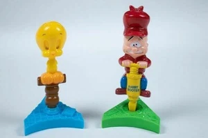 WENDYS LOONEY TUNES II BACK IN ACTION PENS TWEETY BIRD ELMER FUDD 2001 TOYS - Picture 1 of 1