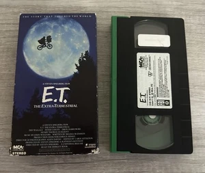 E.T. The Extra Terrestrial VHS 1982 Rare Green and Black Tape Spielberg  - Picture 1 of 1