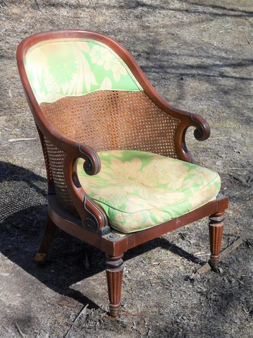 ANTIQUE REGENCY CANE BARREL BACK MAHOGANY ARMCHAIR Cover