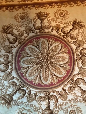 Tapete Grisaille French Aubusson 85 polegadas de largura por 124 polegadas 7 X 10 pés - Imagem 1 de 4