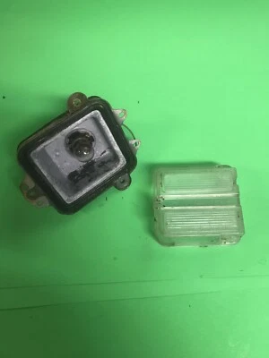 Buick Lesabre Electra 1968 luz trasera lámpara carcasa lente derecha Foto 1 de 3