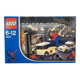 LEGO #4580 Spider-Man's First Chase Sealed NIB Incl US duty