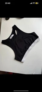 In The Style Cropped Gym Bra. Size M - Picture 1 of 3