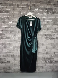 Lily & Franc Dorothy Perkins Green Party Velvet Midi Xmas Dress UK16 BNWT Party - Picture 1 of 11