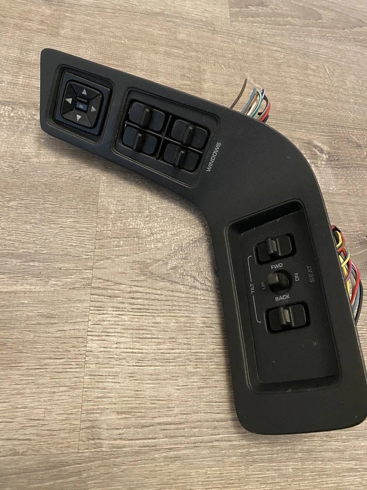 CHRYSLER LEBARON 1990-1994 CONVERTIBLE CONDUCTOR IZQUIERDO MAESTRO INTERRUPTOR DE VENTANA ELÉCTRICA OE Foto 1 de 4