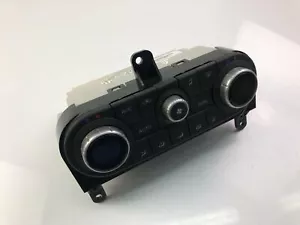 Y2744 NISSAN Climate Control Unit 27500BB56A - Picture 1 of 4