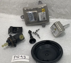 2014 - 2018 Jeep Cherokee OEM Xenon HID Ballast Module Bulbs & Cap130732932015 - Picture 1 of 11