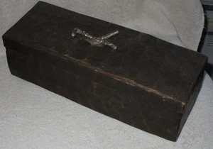 Plow & Hearth Wood Storage Box Carved solid wood - Picture 1 of 6