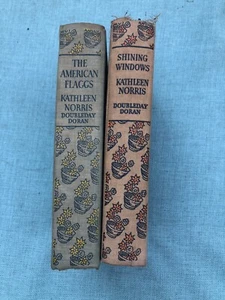 Vintage 2er Set Kathleen Norris Bücher amerikanische Flaggen 1936 & glänzende Fenster 1935 - Bild 1 von 9